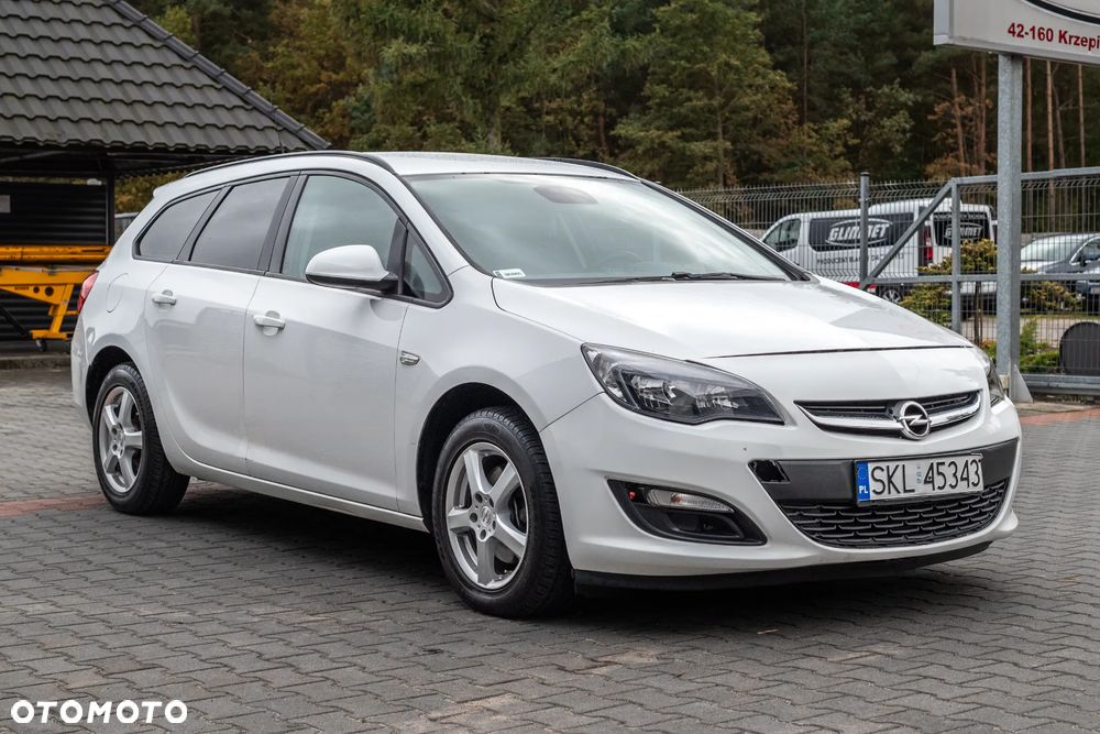Opel ASTRA 1,7 dci  kombi  cięzarowa VAT-1 - 3