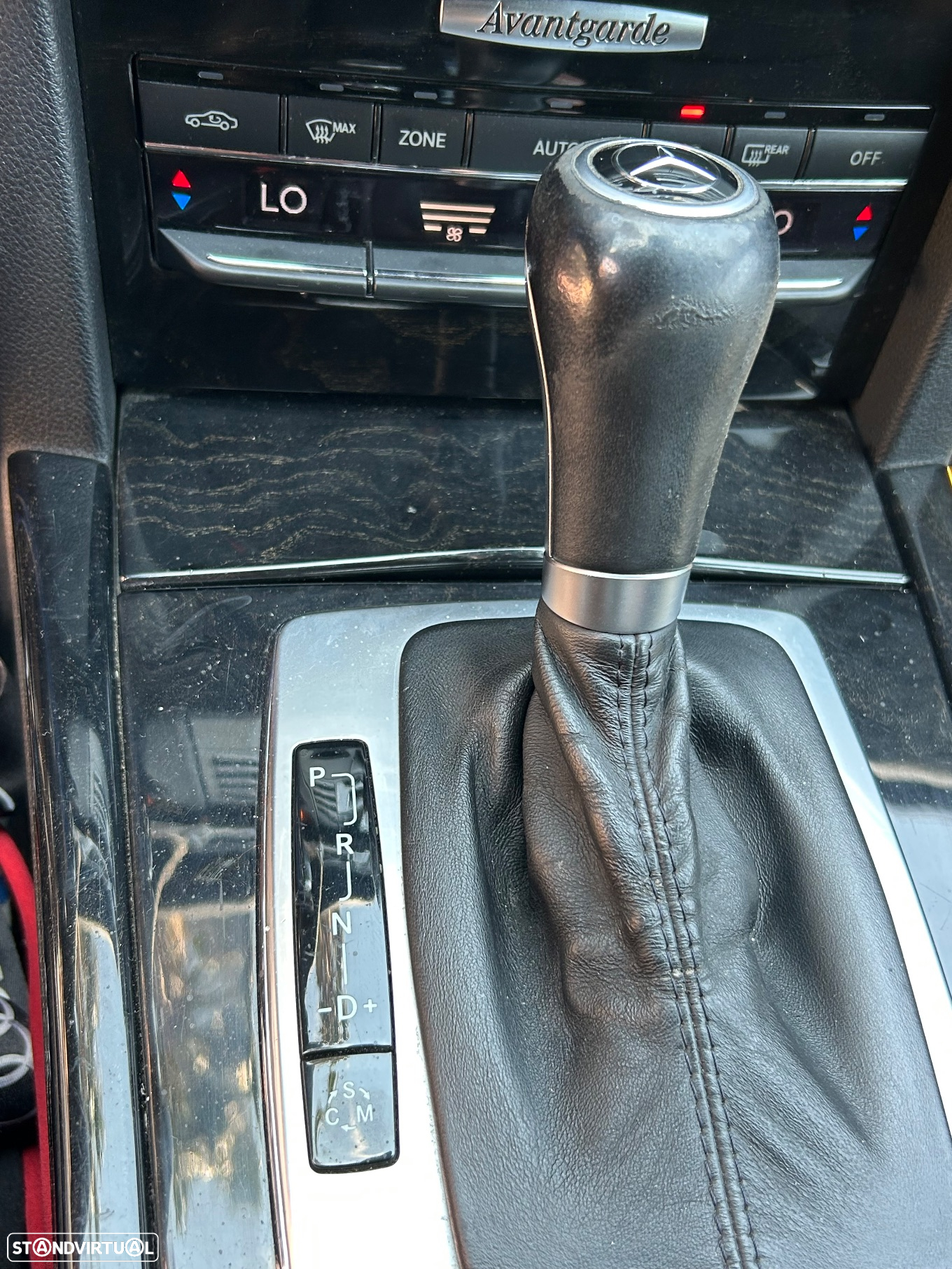 Mercedes-Benz E 250 CDi Avantgarde BlueEfficiency Auto. - 33