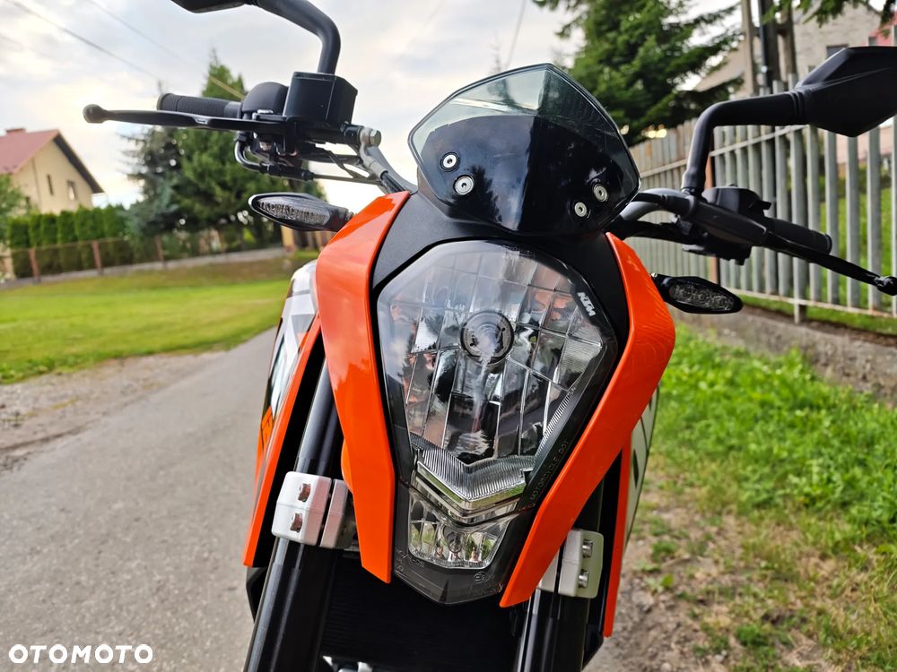 KTM Duke - 17