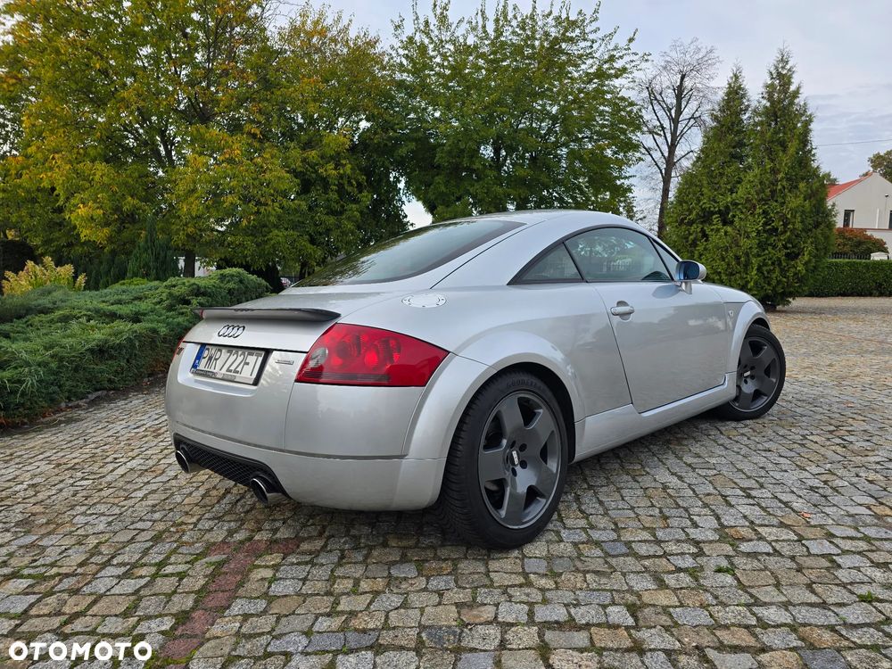 Audi TT Coupé 1.8T Quattro - 5