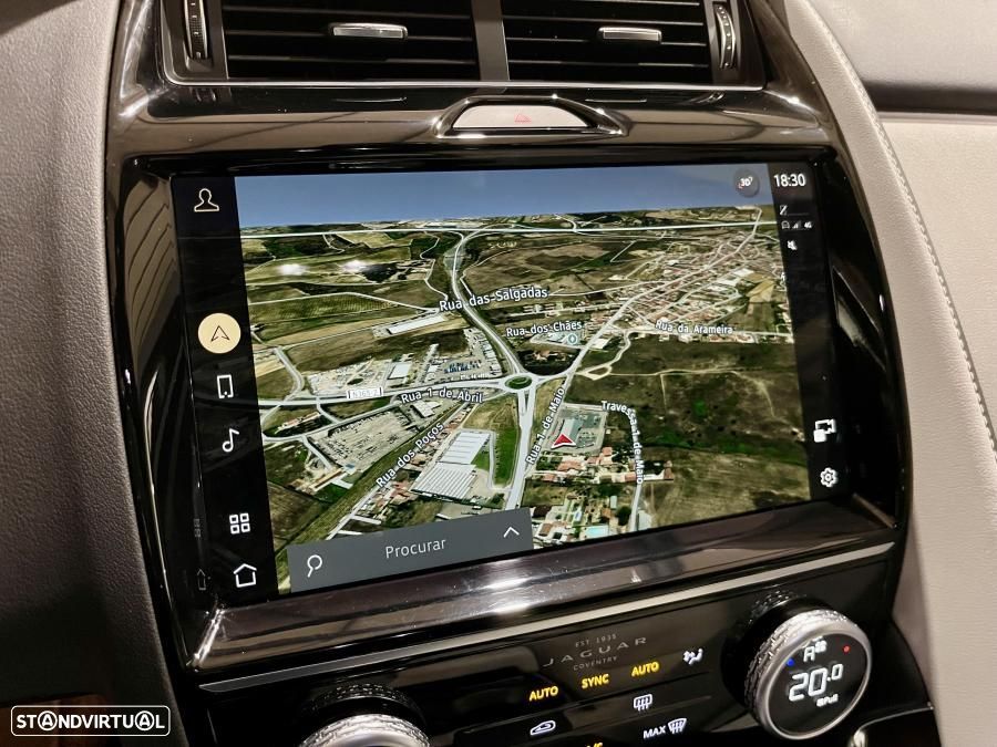 Jaguar E-Pace 1.5 P300e R-Dynamic HSE AWD Aut. - 22
