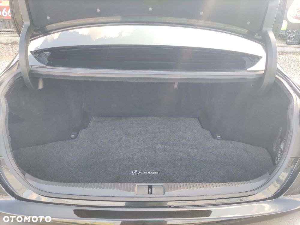 Lexus GS - 27