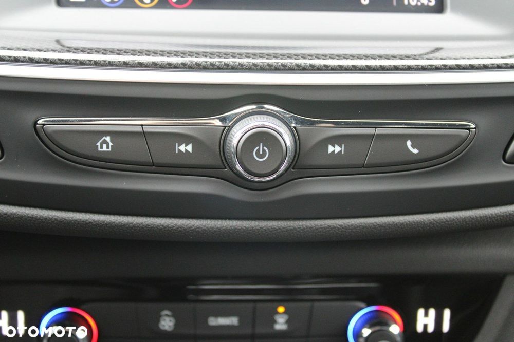 Opel Insignia - 27