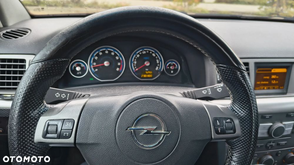 Opel Vectra 2.8 V6 OPC - 12