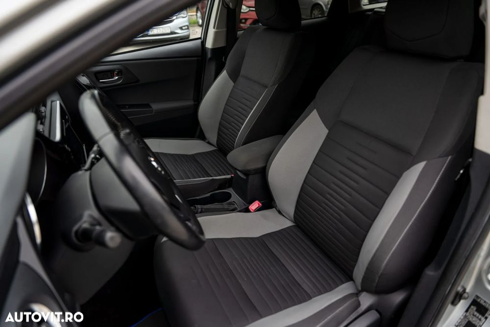 Toyota Auris 1.8 VVT-i Hybrid Automatik Touring Sports Edition - 12