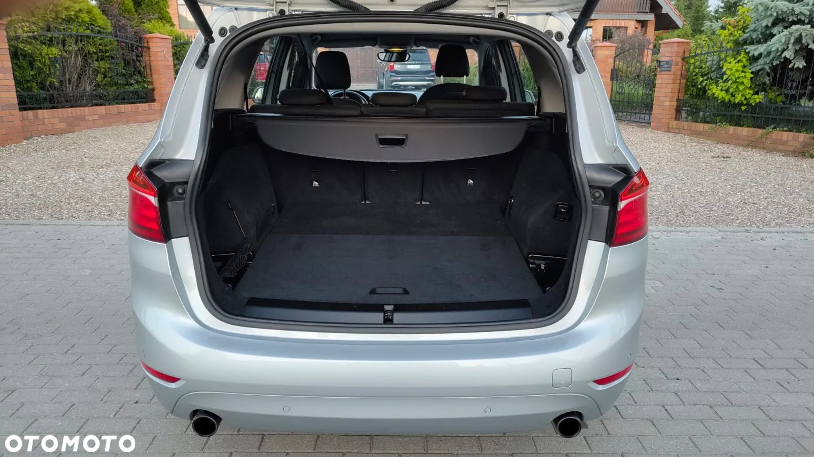 BMW Seria 2 220d Active Tourer M Sport - 12