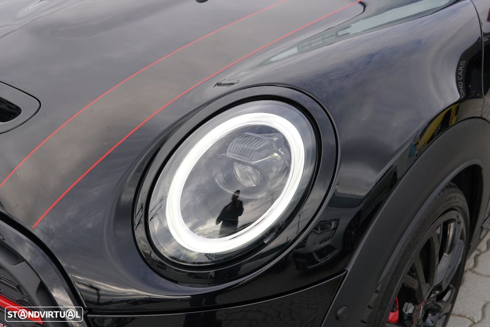 MINI Cabrio John Cooper Works Auto Desportiva - 23