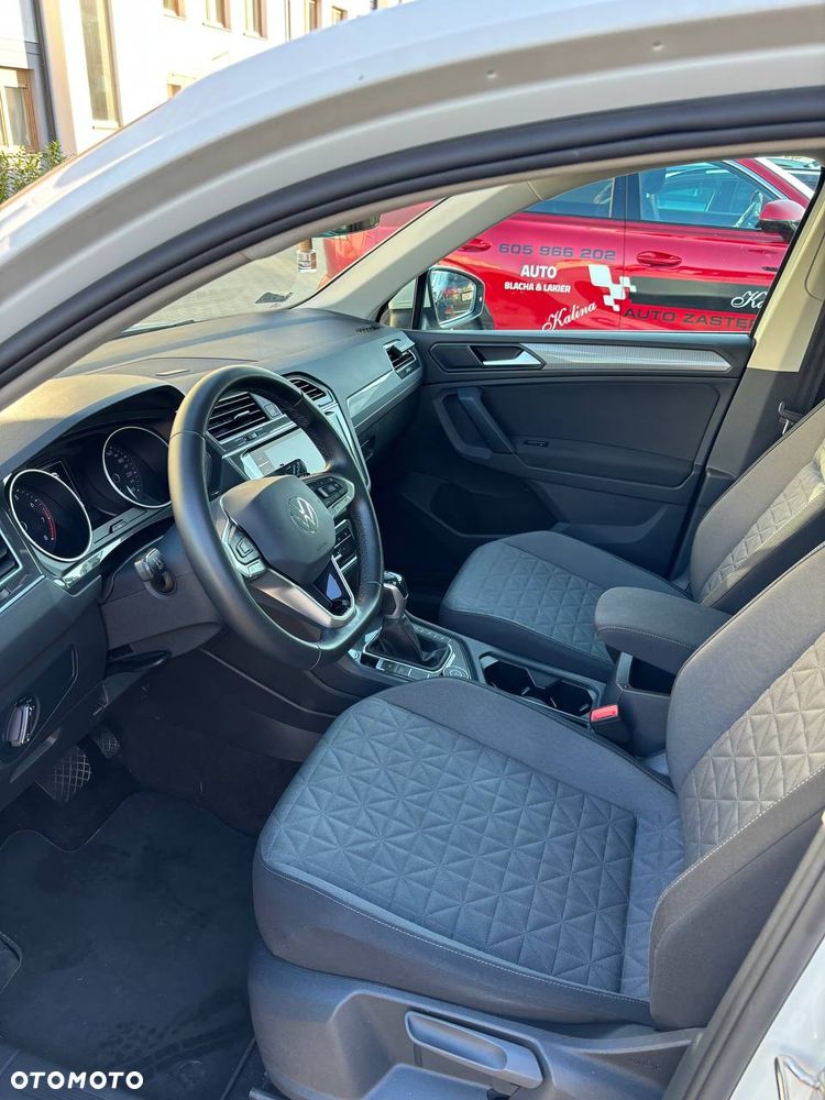 Volkswagen Tiguan 2.0 TSI 4Mot Elegance DSG - 11