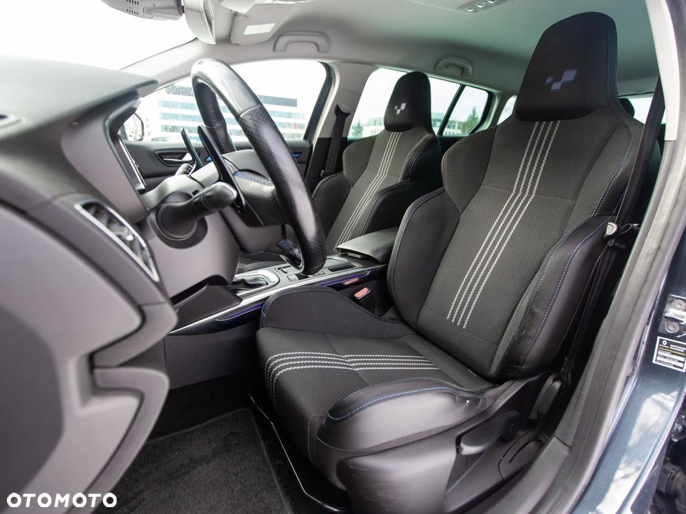 Renault Megane ENERGY dCi 165 EDC GT LINE - 19