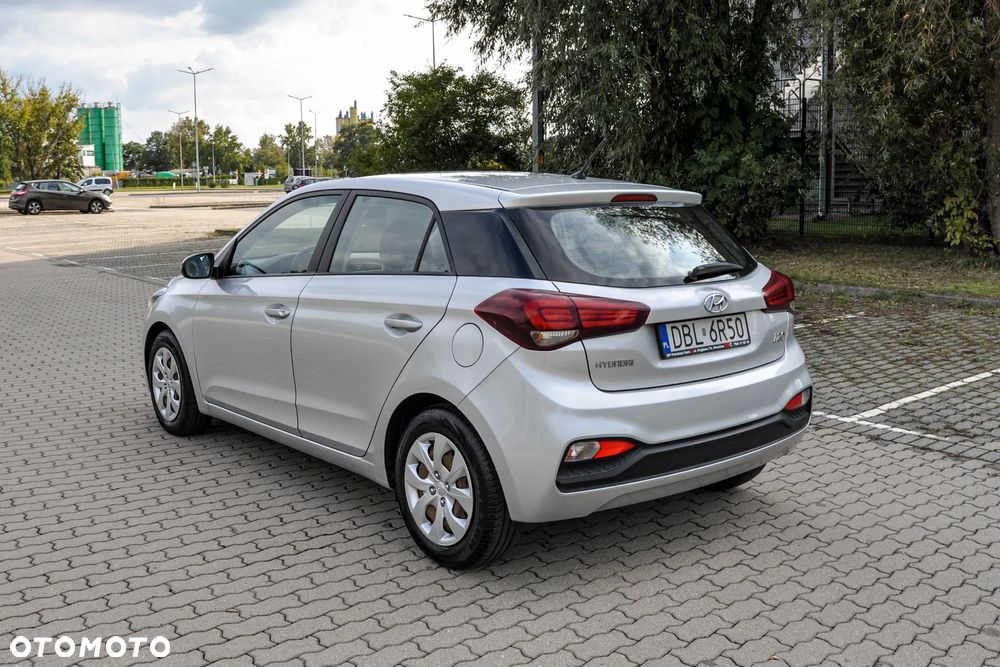 Hyundai i20 - 3