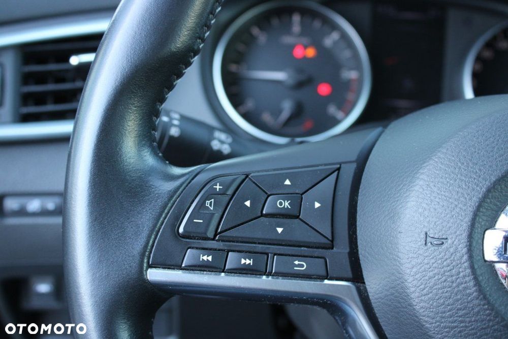 Nissan Qashqai - 24