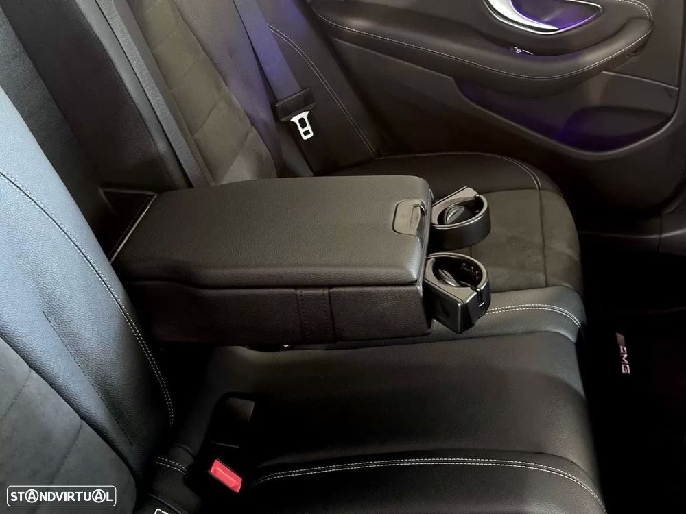 Mercedes-Benz E 300 de 9G-TRONIC AMG Line - 19