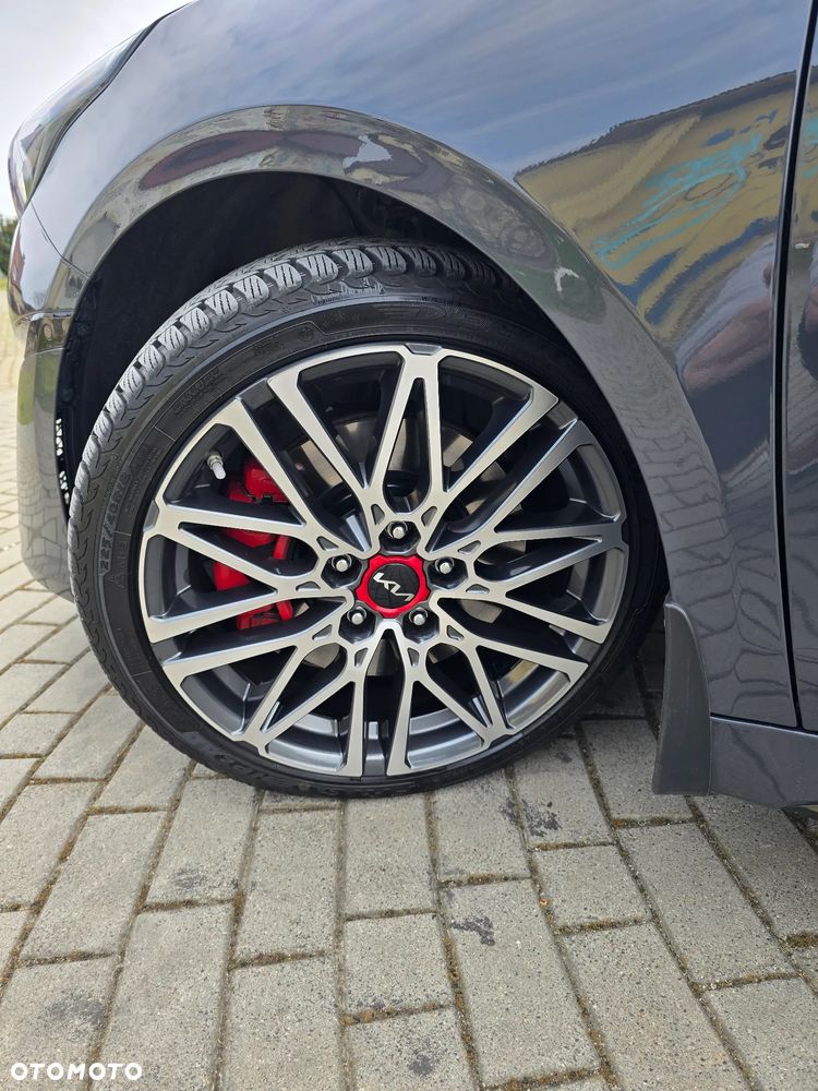 Kia ProCeed - 11