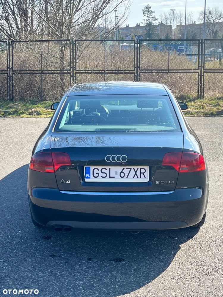 Audi A4 Limousine 2.0 TDI DPF - 2