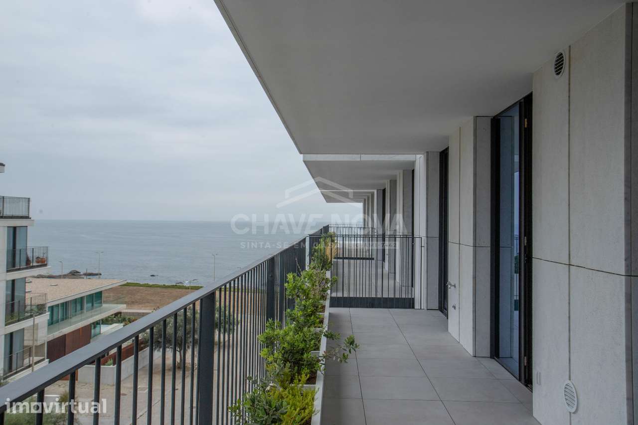 T2 Novo c/ Lugar de Garagem e Arrumo em Canidelo (Seca do Bacalhau) - Grande imagem: 5/37