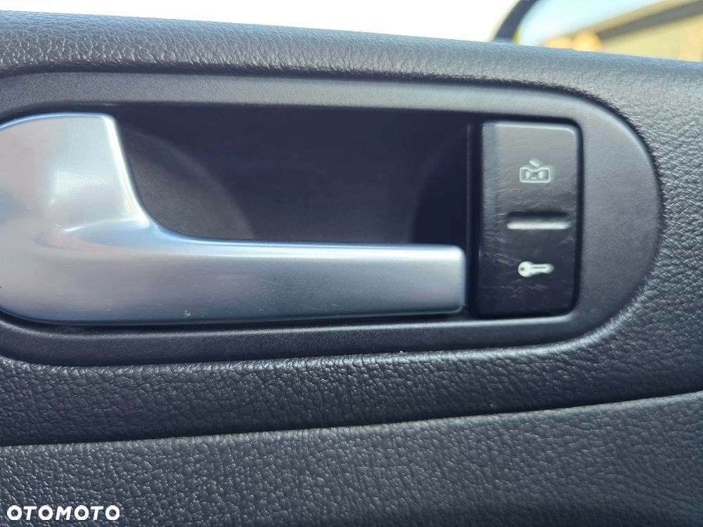 Volkswagen Golf Plus - 27