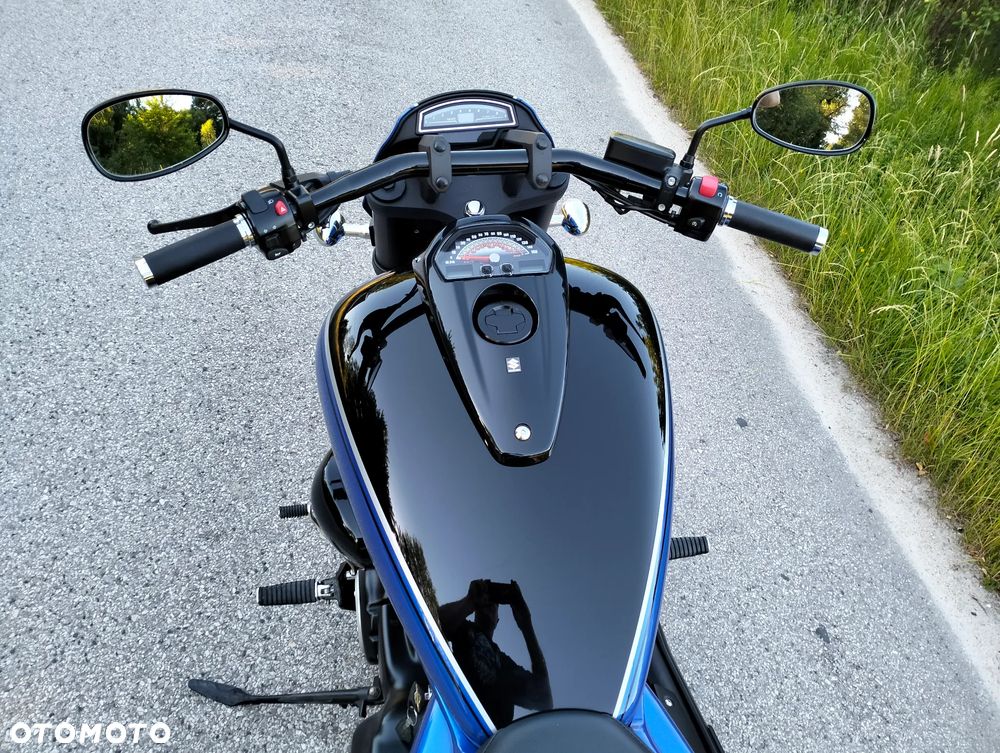 Suzuki Boulevard - 6