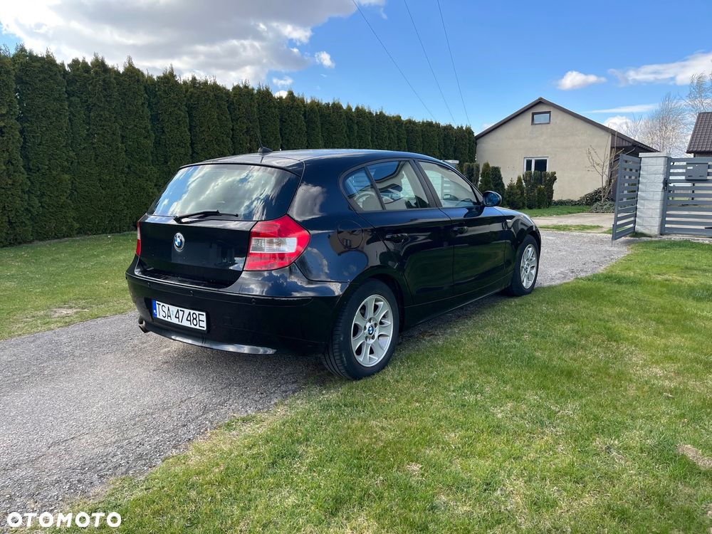 BMW Seria 1 116i - 4