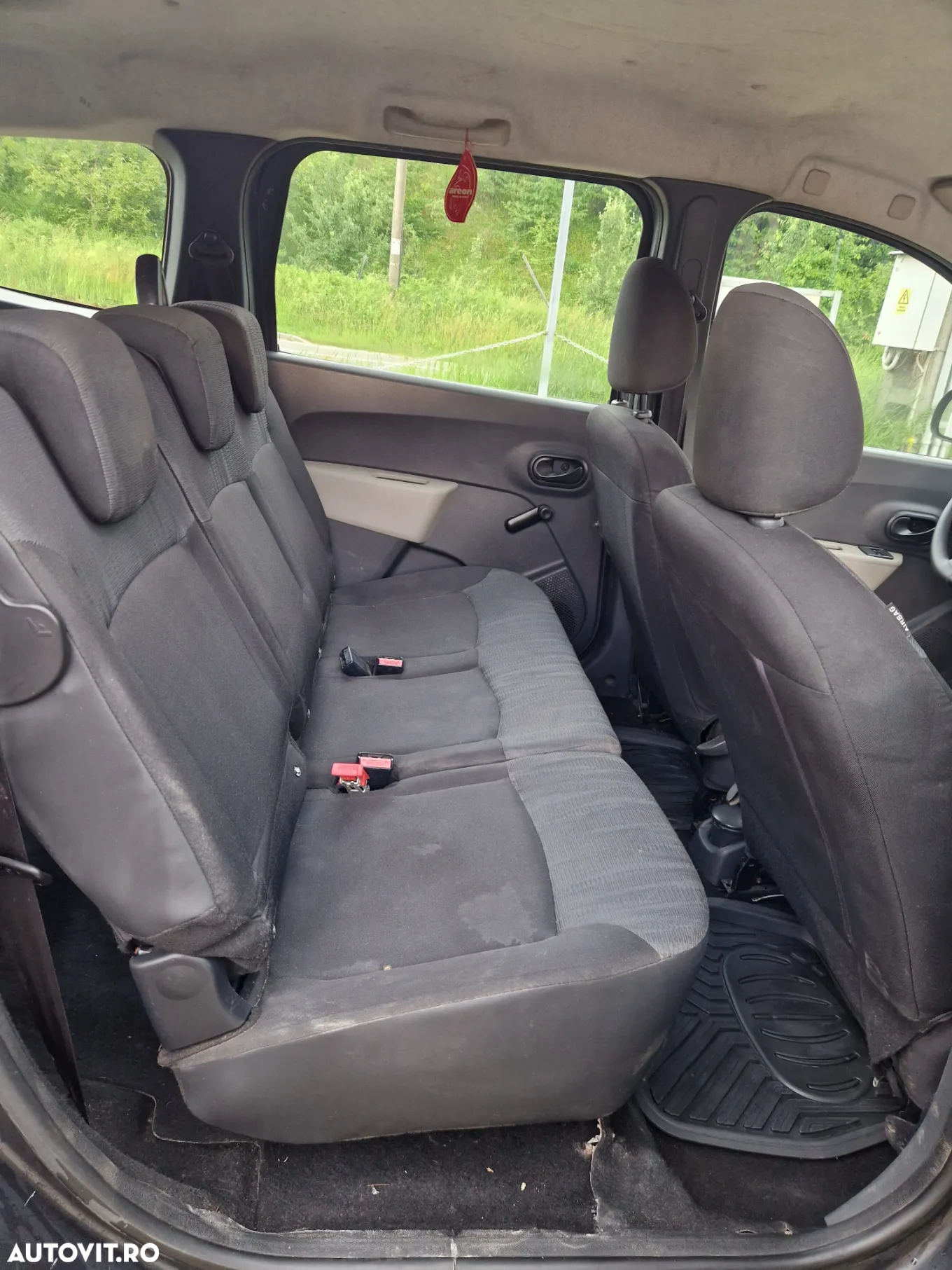 Dacia Lodgy 1.5 dCi 90 CP Ambiance - 9