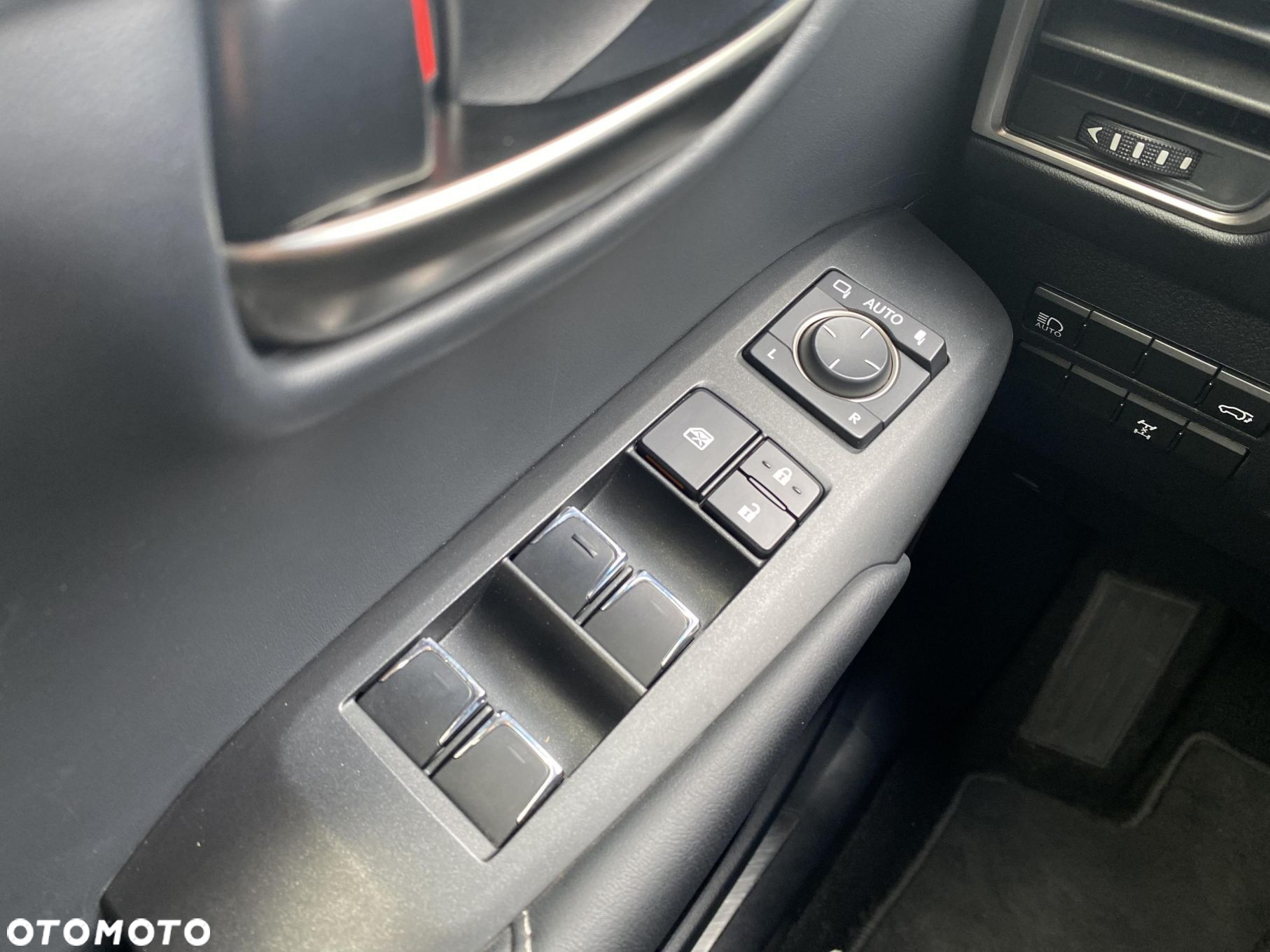 Lexus NX 300 Comfort AWD - 18