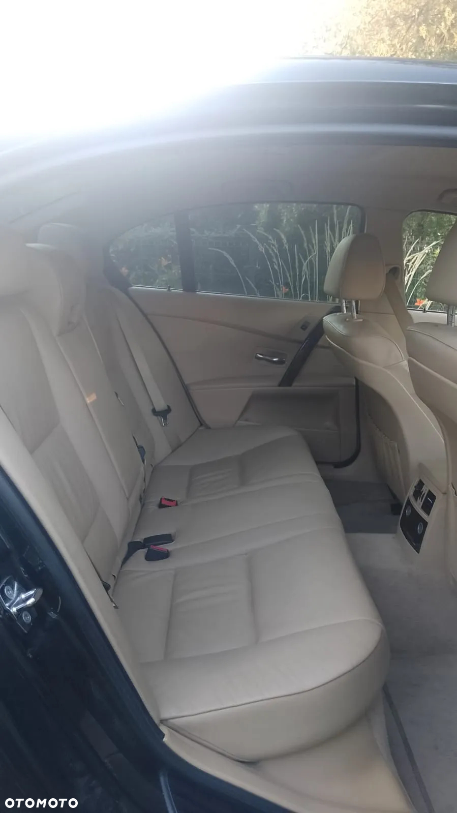 BMW Seria 5 530i - 11