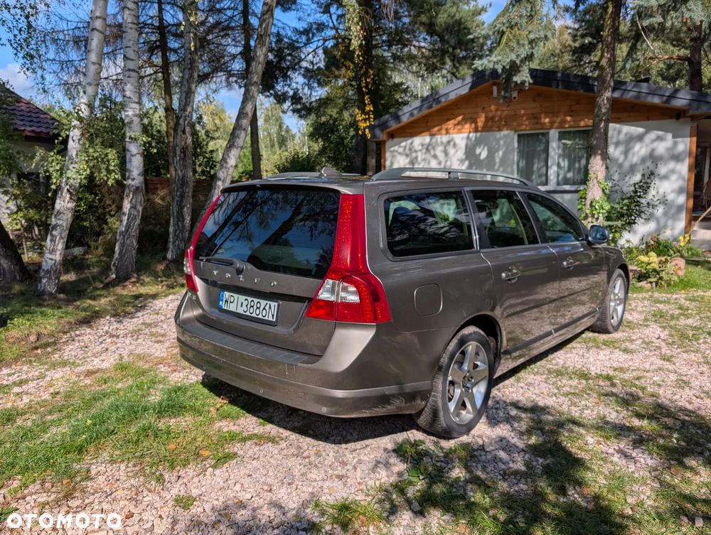Volvo V70 2.0D Momentum - 5