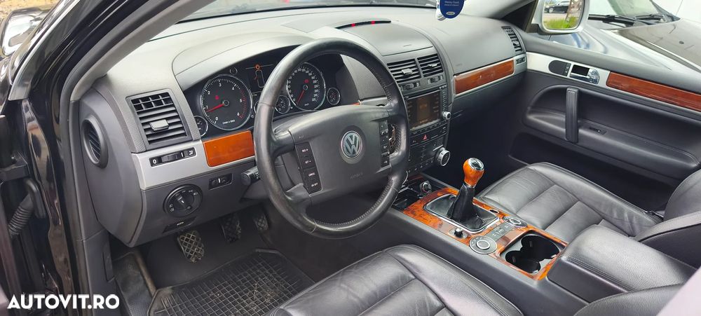 Volkswagen Touareg 3.0 V6 TDI DPF Exclusive Edition - 21