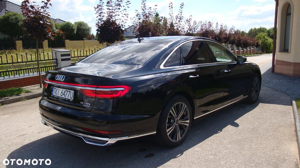 Audi A8 - 3