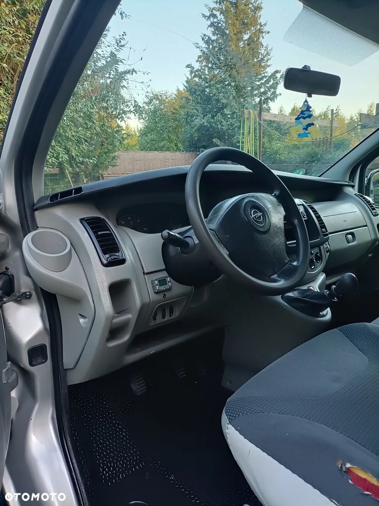 Opel Vivaro - 7