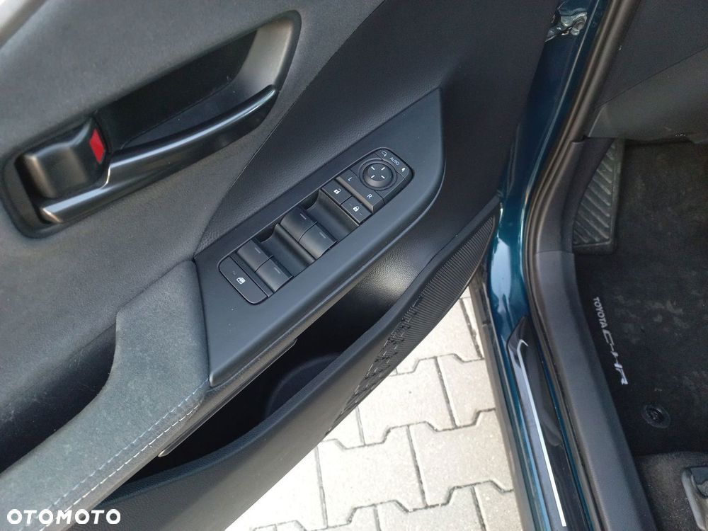 Toyota C-HR 1.8 Hybrid Executive - 18