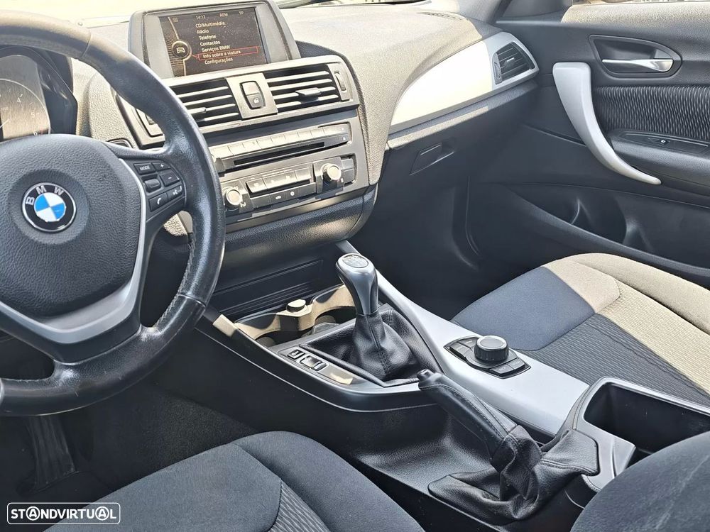 BMW 116 d Line Urban - 13
