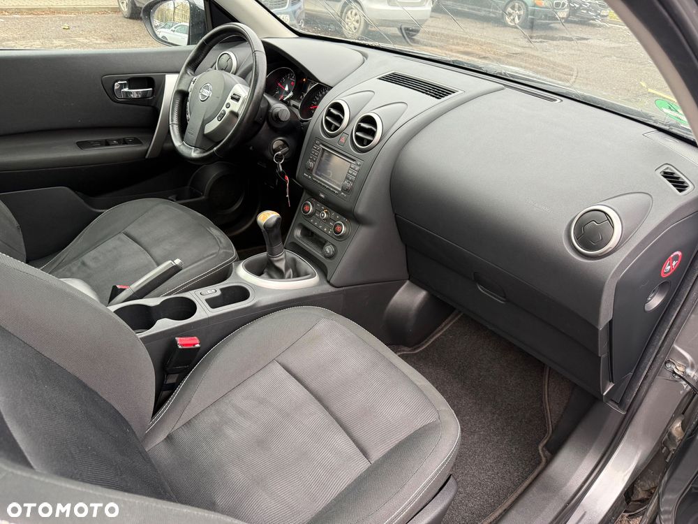 Nissan Qashqai 1.6 visia Start/Stop - 11