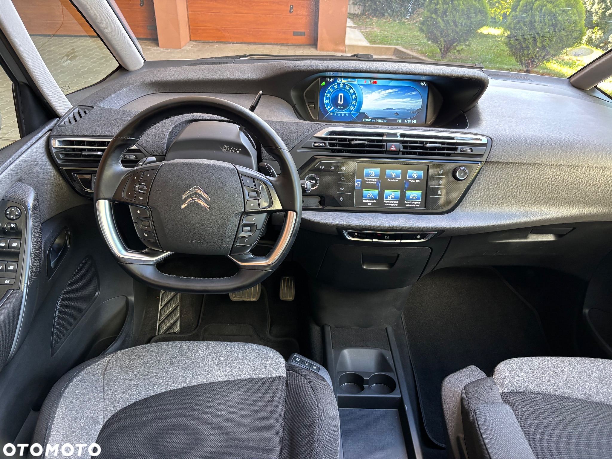 Citroën C4 Grand Picasso 2.0 BlueHDi MoreLife S&S EAT6 - 28