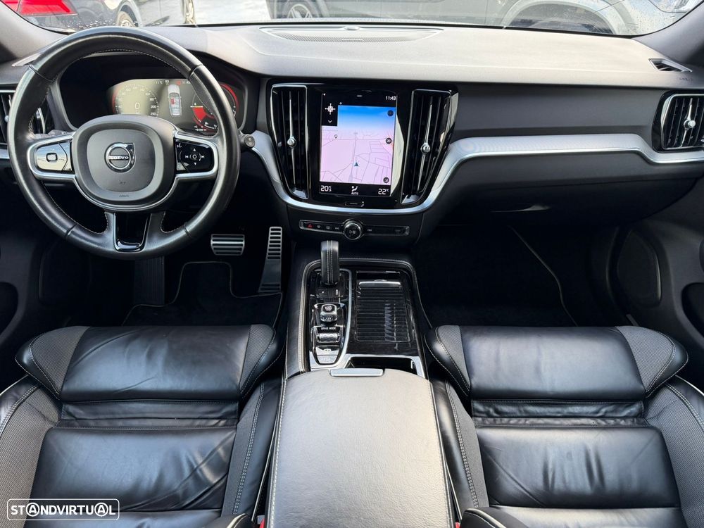 Volvo V60 2.0 T6 AWD TE R-Design - 26