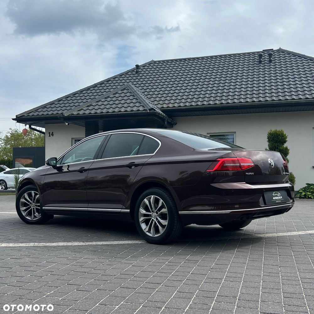 Volkswagen Passat 2.0 TDI BMT Highline - 13