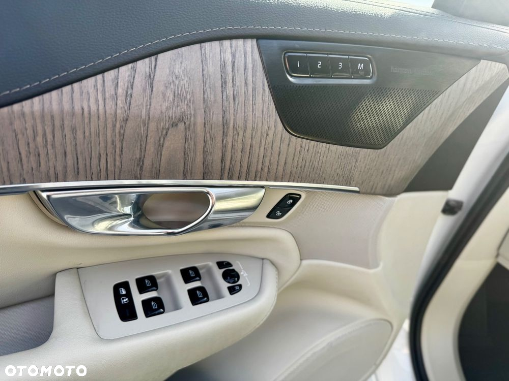 Volvo XC 90 T6 AWD Inscription 7os - 36