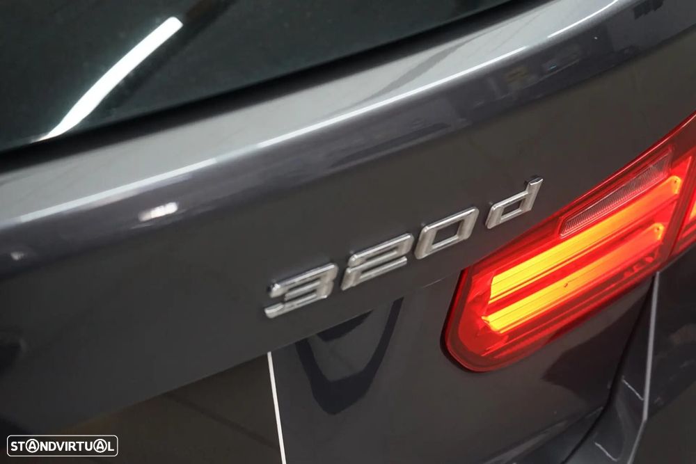 BMW 320 d Aut. Efficient Dynamics Edition Advantage - 17