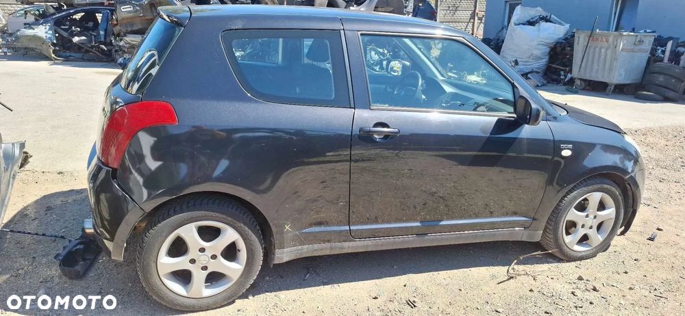 SUZUKI SWIFT IV lampa przód prawa lewa - 9