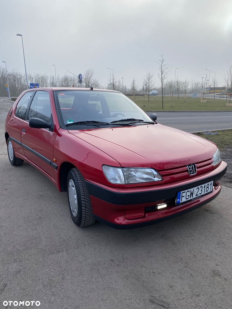Peugeot 306 - 1