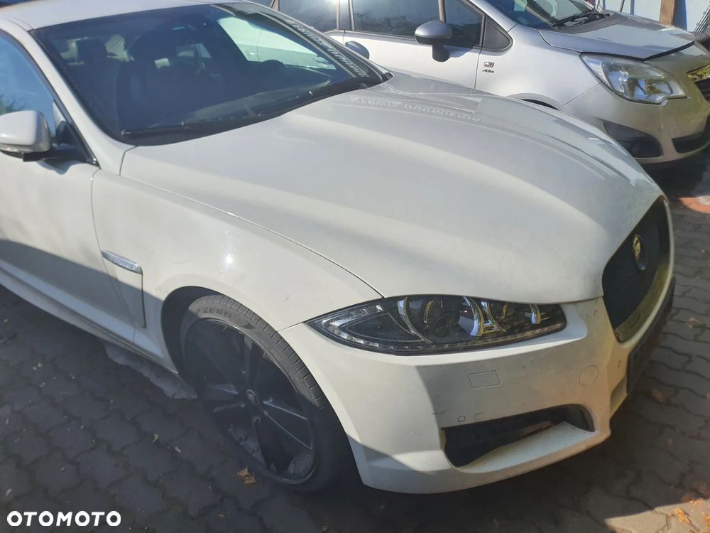 Jaguar XF 3.0 V6 S Portfolio - 7