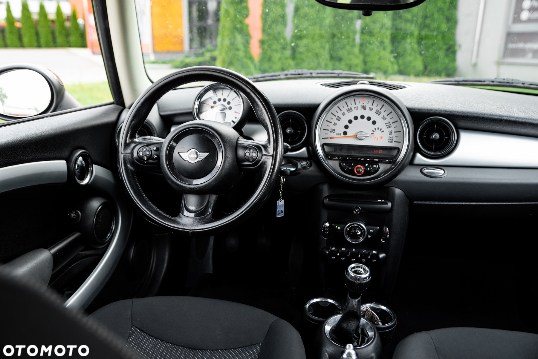 MINI ONE Standard - 33