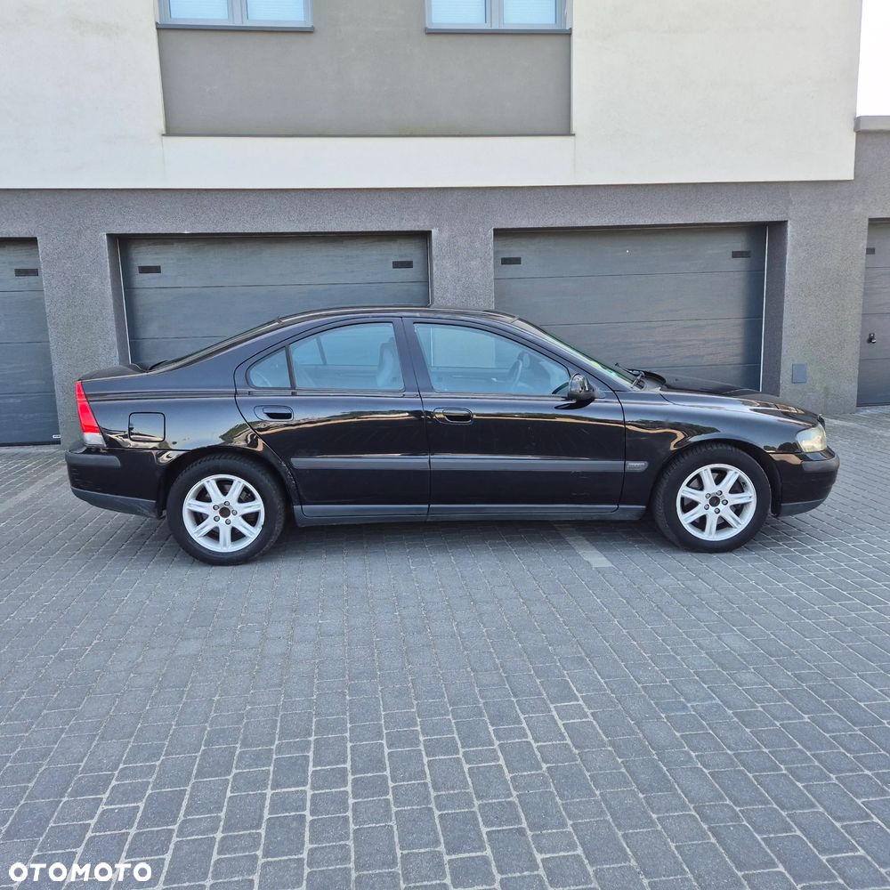 Volvo S60 2.4 Momentum - 2