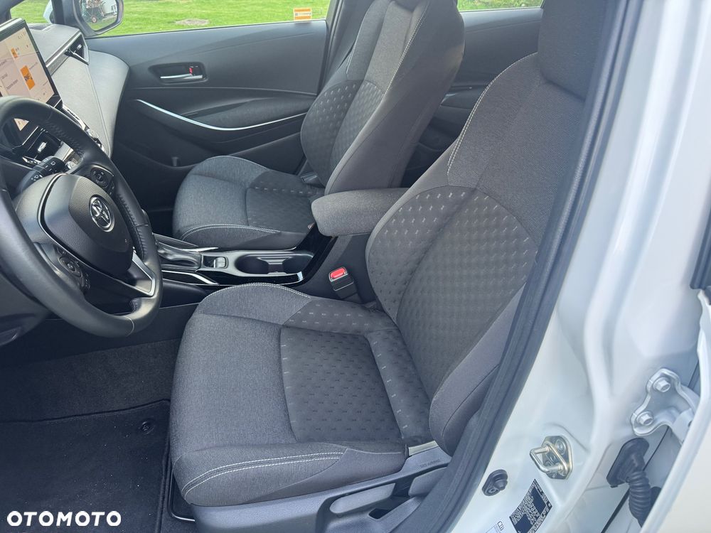 Toyota Corolla 1.8 Hybrid Comfort - 9