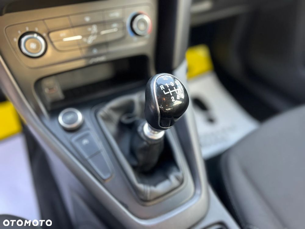 Ford Focus 1.5 TDCi Titanium - 22