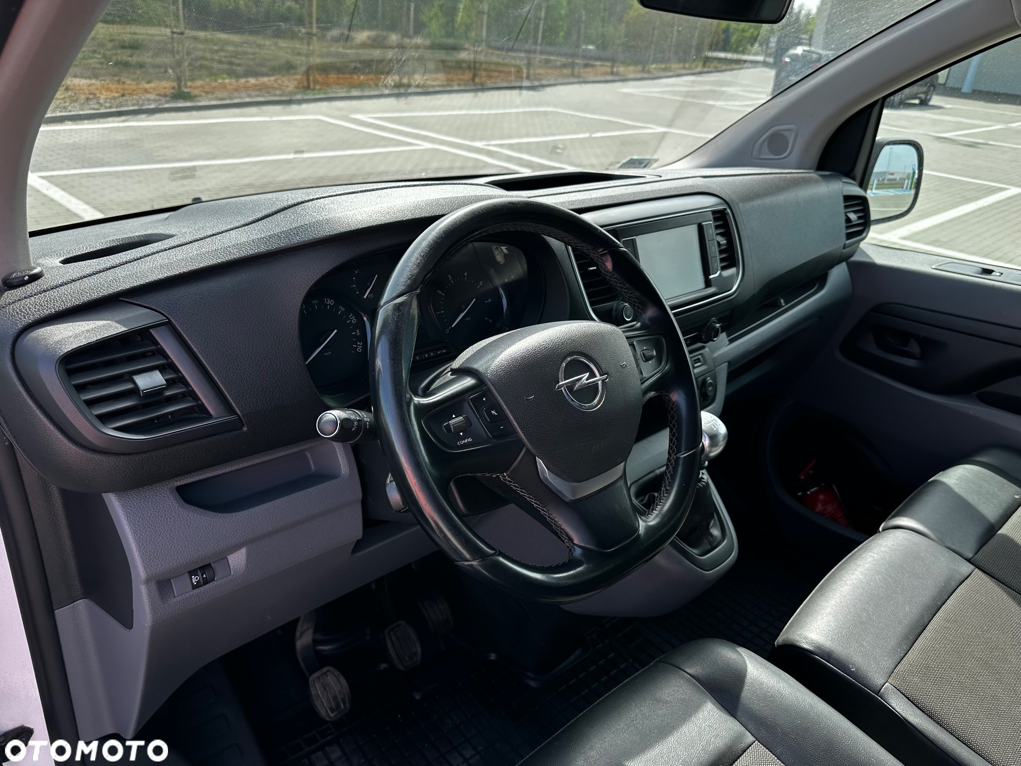 Opel Vivaro L2H1 - 19