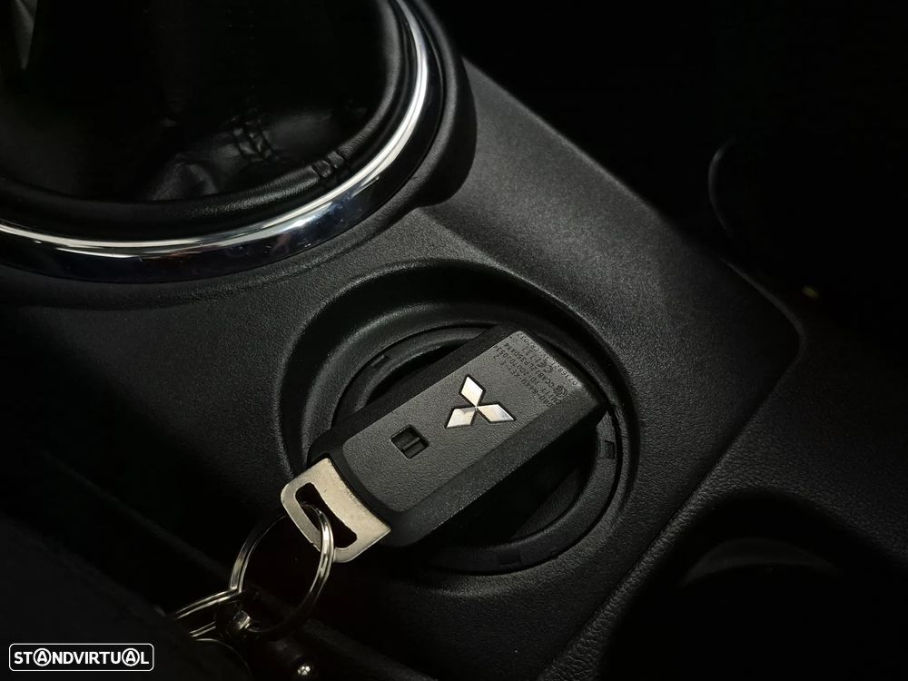 Mitsubishi ASX 1.8 DI-D Instyle - 26