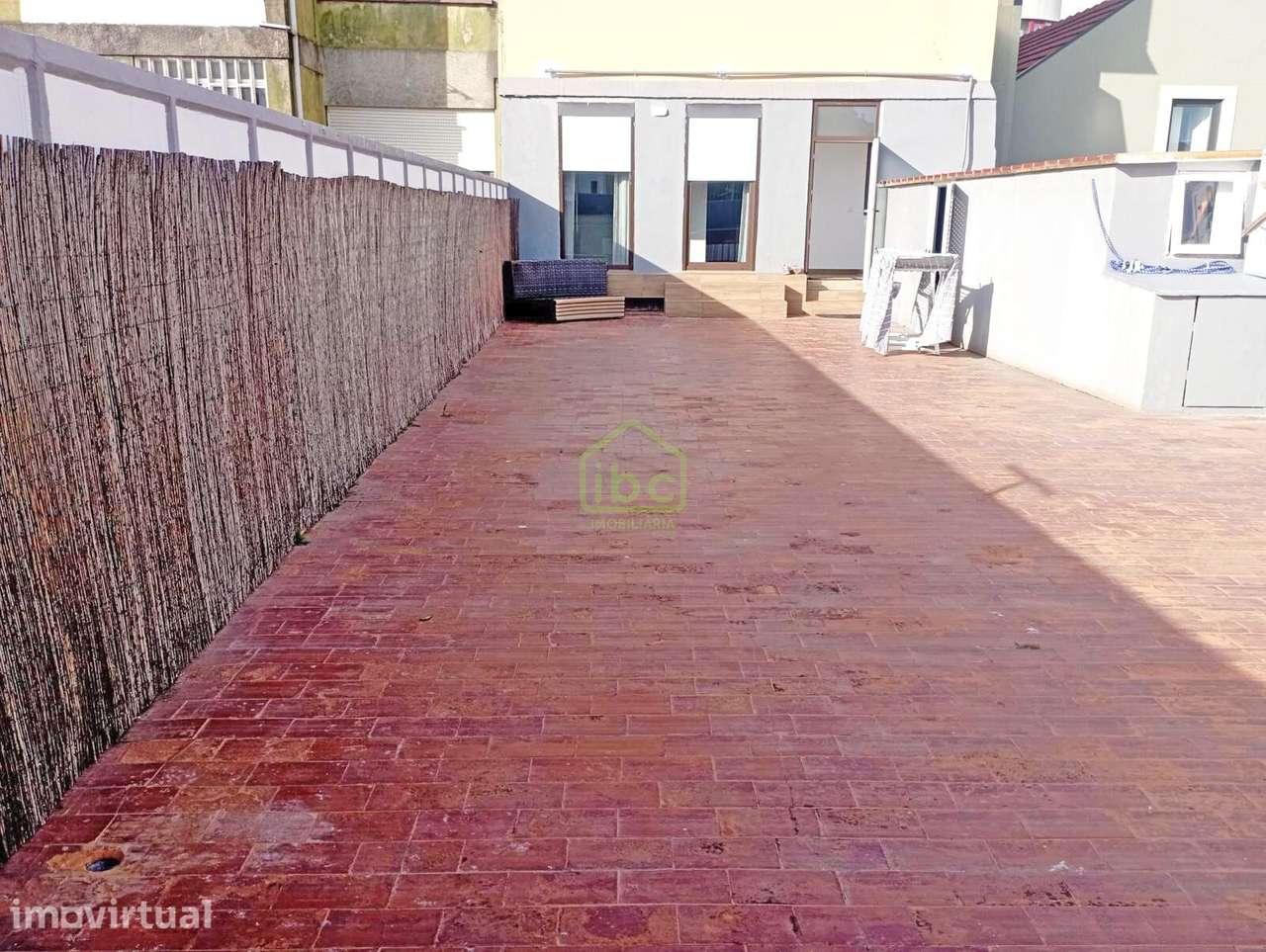 Apartamento T4 transformado em T3 | Matosinhos - Grande imagem: 2/24