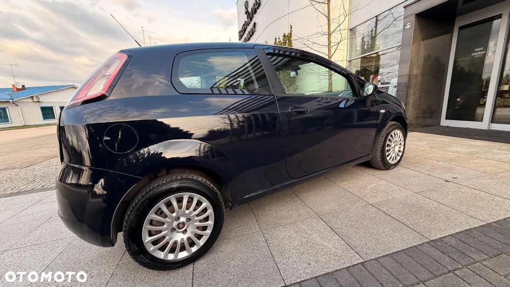 Fiat Grande Punto - 29