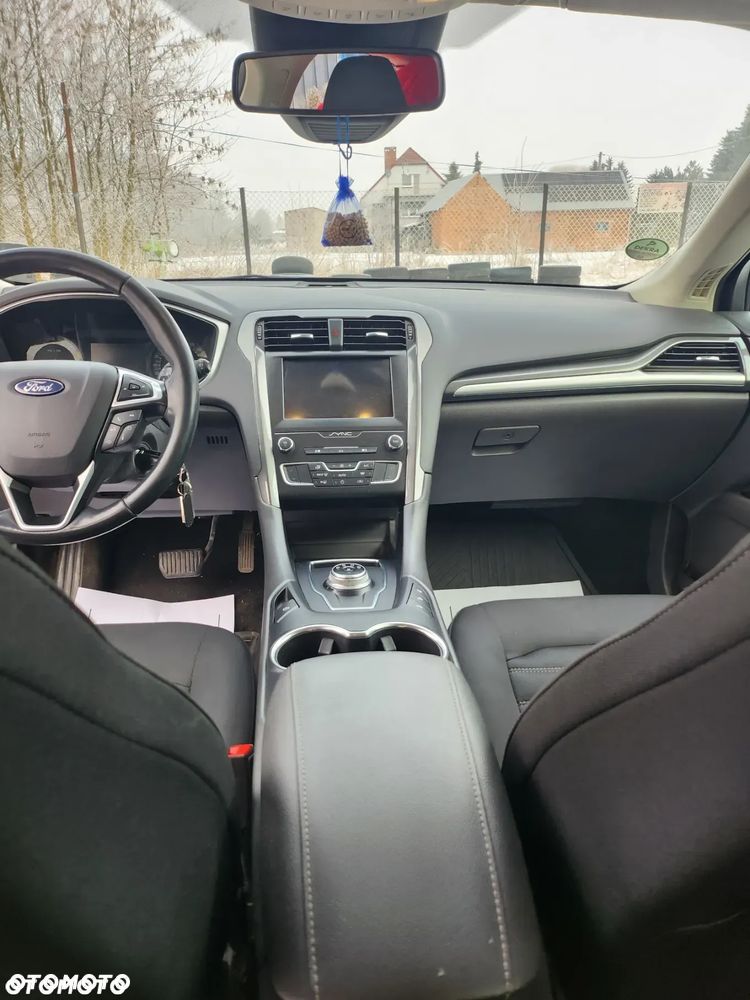 Ford Mondeo - 20