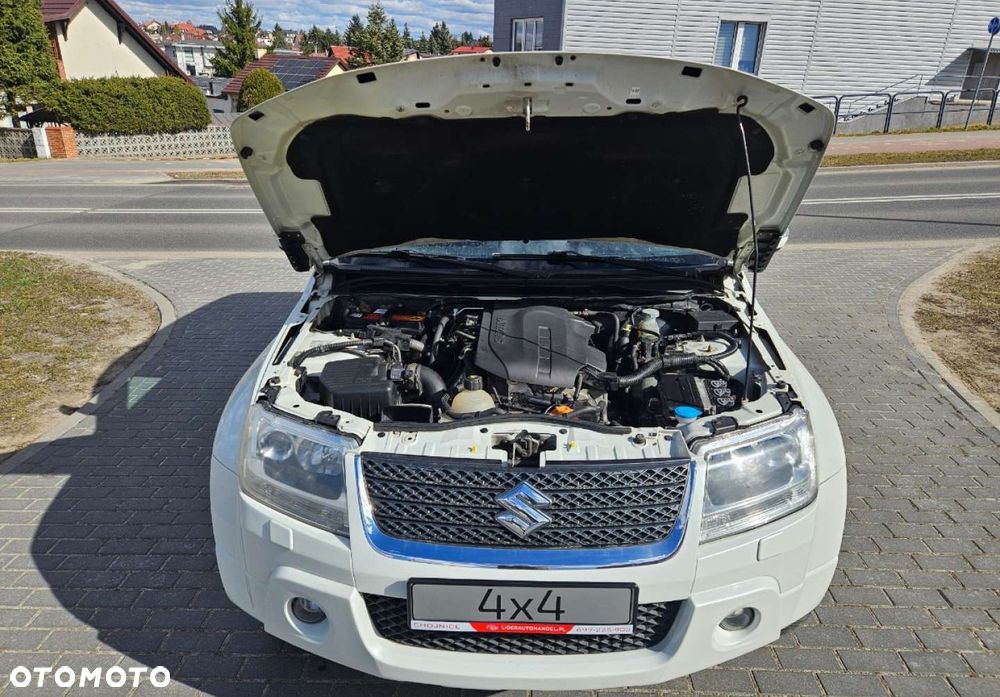 Suzuki Grand Vitara - 13